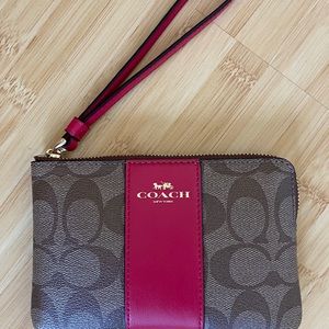New Coach wristlet